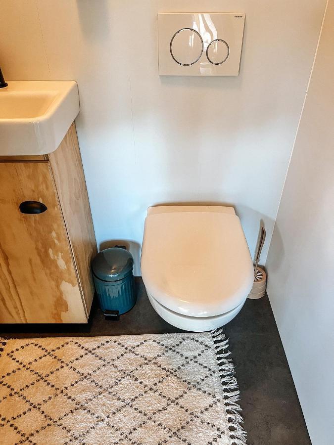 Elysian Fields - The Island Tiny House Bed & Breakfast Sadu Luaran gambar